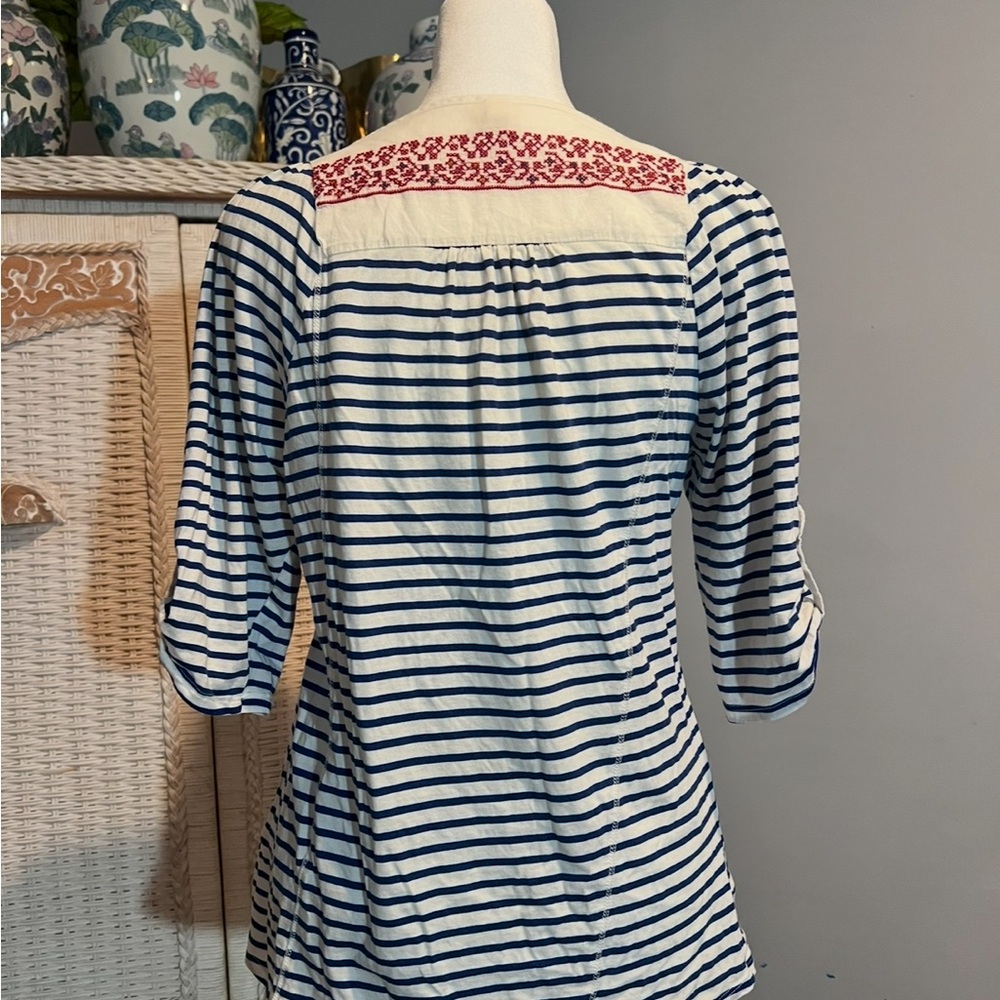 Anthropologie TINY brand Embroidered Striped Blouse soft stretch embellished EUC - Picture 4 of 6
